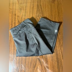 Athleta capri black leggings size medium